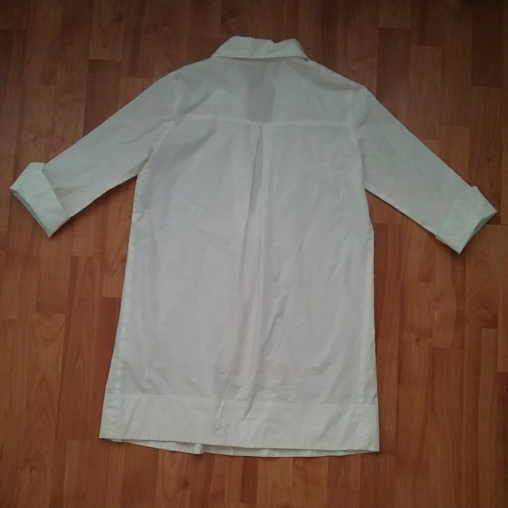 2 for $9 Beautiful deep V (cream) tunic - Picture 2 of 2